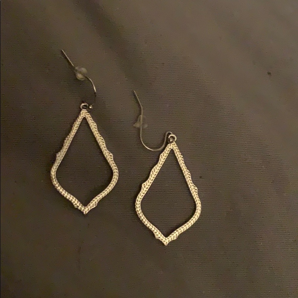 Kendra Scott Sophee drop earrings